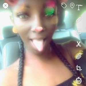 Meet your Posher, Arneshia